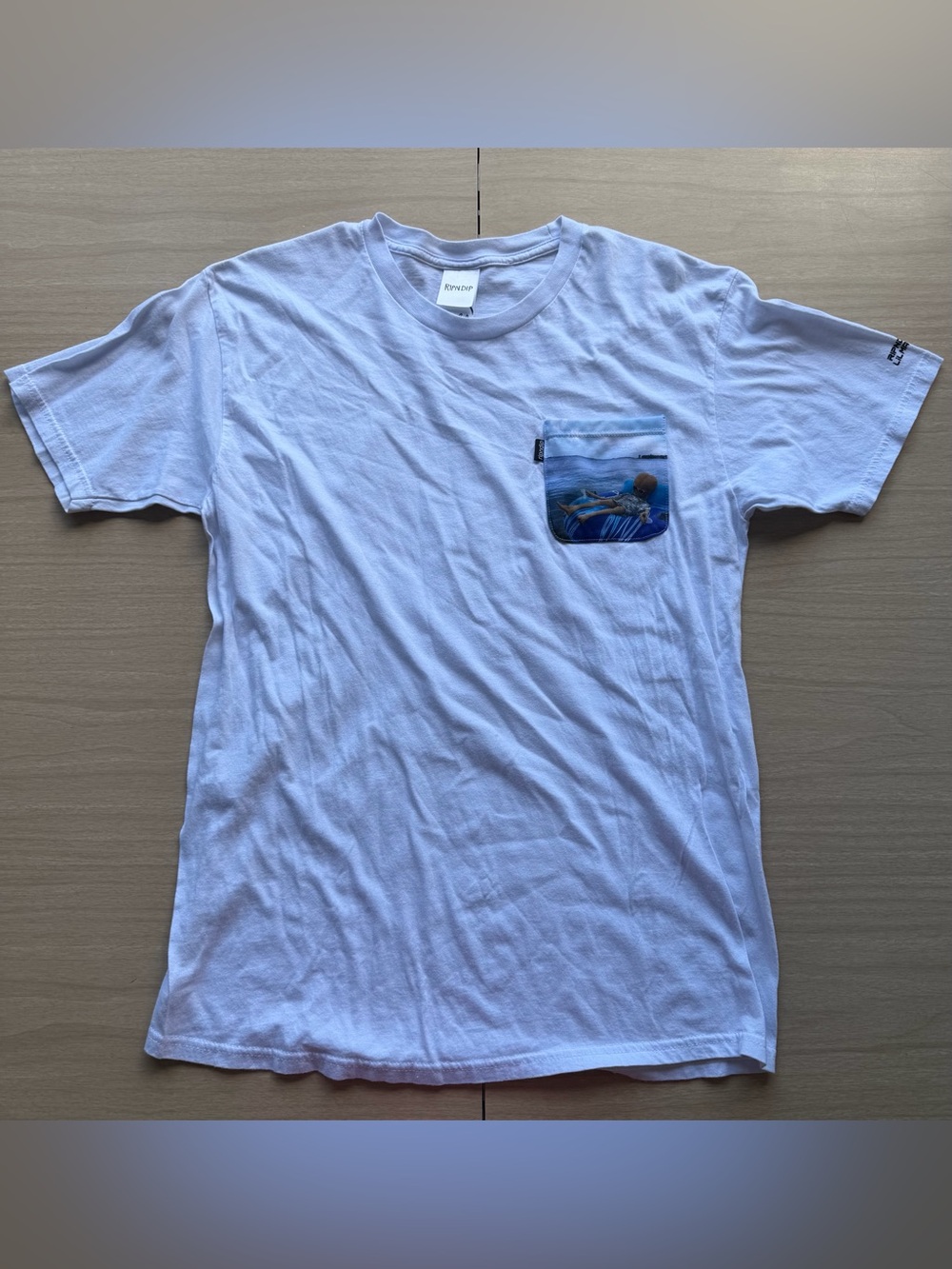 Ripndip Men’s White Short Sleeve T-Shirt with Blue Alien Graphic Pocket L